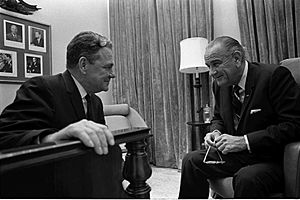 Archivo:LBJ-Boggs