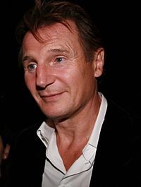 Archivo:Liam Neeson at 2008 TIFF cropped