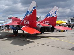 Archivo:MiG29-OVT-ENGINE