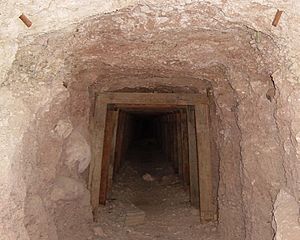 Archivo:Mine at Leadfield