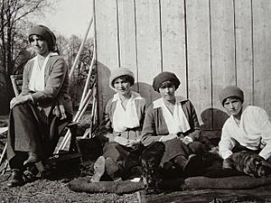 Archivo:Otmaincaptivity1917