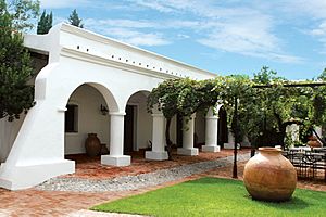 Archivo:Posada Estancia Siguimán