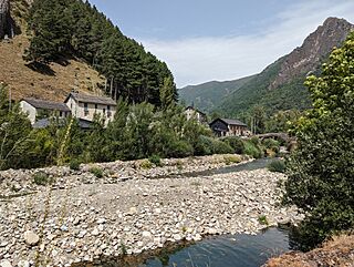 Río Sil en Cuevas del Sil.jpg