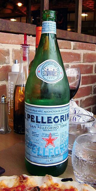 San Pelligrino - 1L bottle (cropped).JPG