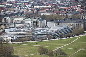 Archivo:TV-huset sett från Kaknästornet