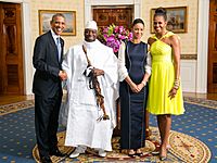 Archivo:Yahya Jammeh with Obamas 2014
