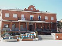 Archivo:Ayuntamiento Cobeja