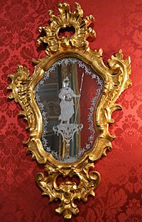 Archivo:Cornucòpia de vidre, sala roja del palau del marqués de Dosaigües