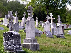 Archivo:Eastern Catholic cemetery