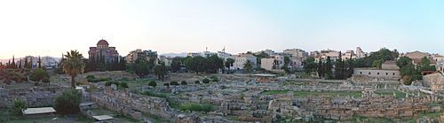 Archivo:Kerameikos antiquities panorama