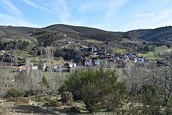 Parada da Serra, A Gudiña - vista.jpg