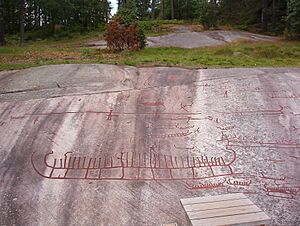 Archivo:Tanumshede 2005 rock carvings 3