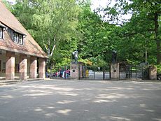 Archivo:Tiergarten Nuernberg Eingang