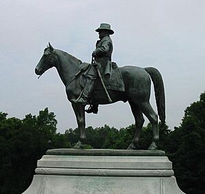 Archivo:US Grant Statue Vicksburg