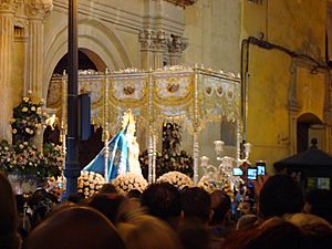 Archivo:Virgen de los Dolores Lorca