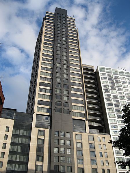 400 Sherbrooke Ouest - 01