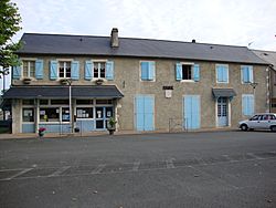 Artiguelouve (Pyr-Atl, Fr) Mairie.JPG