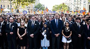 Archivo:Atentados de Barcelona - Manifestación en apoyo a las víctimas de los atentados de Barcelona y Cambrils (02)