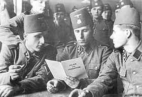 Archivo:Bundesarchiv Bild 101III-Mielke-036-23, Waffen-SS, 13. Gebirgs-Div. "Handschar"