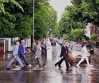 Archivo:Cassini team Abbey road