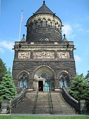 Archivo:Garfield Memorial 2013-09-14 17-58-11