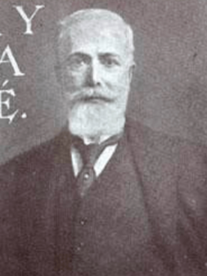 Archivo:Joaquín Larraín Alcalde , Capitán de Caballería