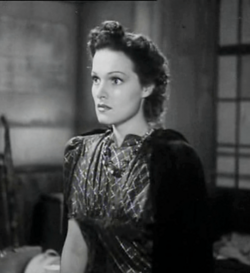 Linden Travers en The Ghost Train (1941).png