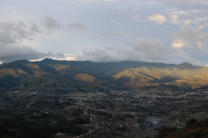 Archivo:Loja-vista-general