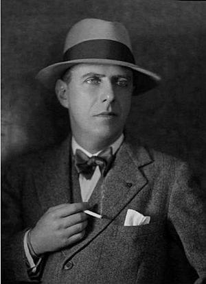 Morla Lynch -1930 fotografo anonimo.jpg