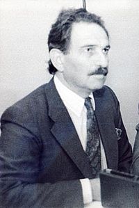 Néstor Perl.jpg