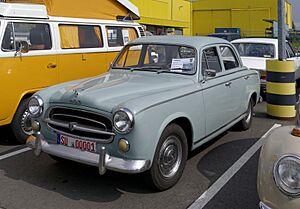 Archivo:Peugeot 403 2014-09-07 13-01-55