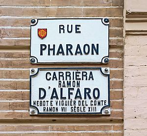 Archivo:Rue Pharaon (Toulouse) - Plaque