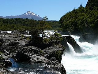 Saltos del petrohue 01b.jpg