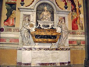 Archivo:Tomb of Galileo Galilei