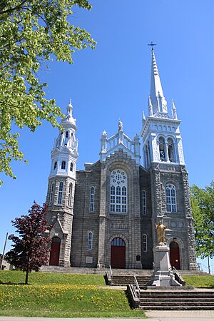 Archivo:Église Saint-Vital de Lambton - Normand Lemieux