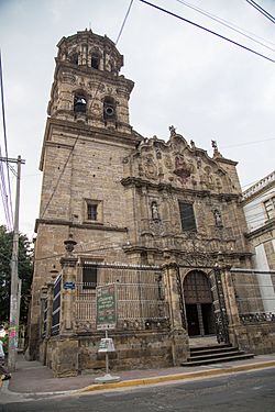 00281 templo de san felipe neri.jpg