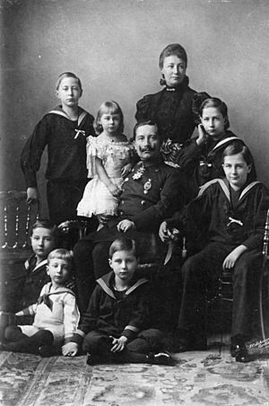 Archivo:Bundesarchiv Bild 146-2008-0152, Familie Kaiser Wilhelm II.