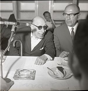 Archivo:Igor Stravinsky visit to Israel (997009327079805171)