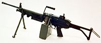 Archivo:M249 FN MINIMI DA-SC-85-11586 c1
