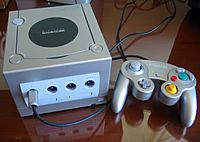 Archivo:Nintendo Gamecube Silver