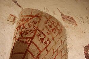 Archivo:Pintura mural roja medieval en San Martín de Tours