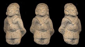 Archivo:Statuette de la culture Pipil - Guatemala.