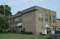 Syracuse Elementary School, 45779.jpg