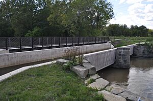 Archivo:Tinkers Creek Aqueduct (III)