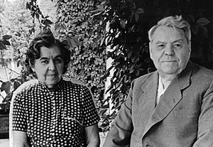 Archivo:Vasilevsky wife