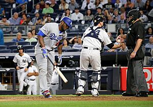 Archivo:Yasiel Puig during game against Yankees 9-13-16 (12)