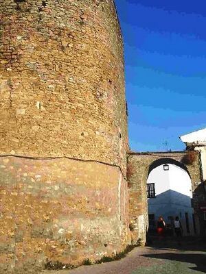Archivo:ArcodelCubo de Zafra