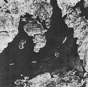 Archivo:Bismarck reconnaissance