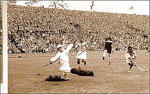 Archivo:Dhyan Chand 1936 final