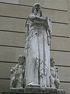 Archivo:Estatuas de Bilbao 026